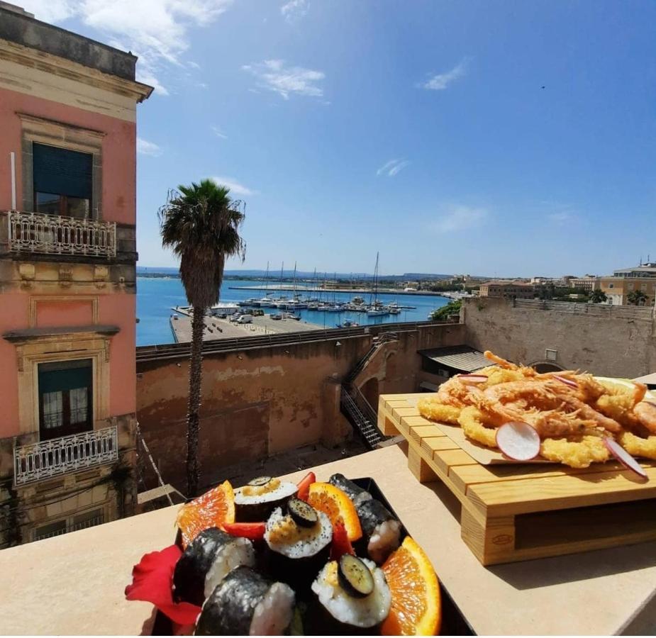 B&B Marina Di Ortigia シラクーサ エクステリア 写真